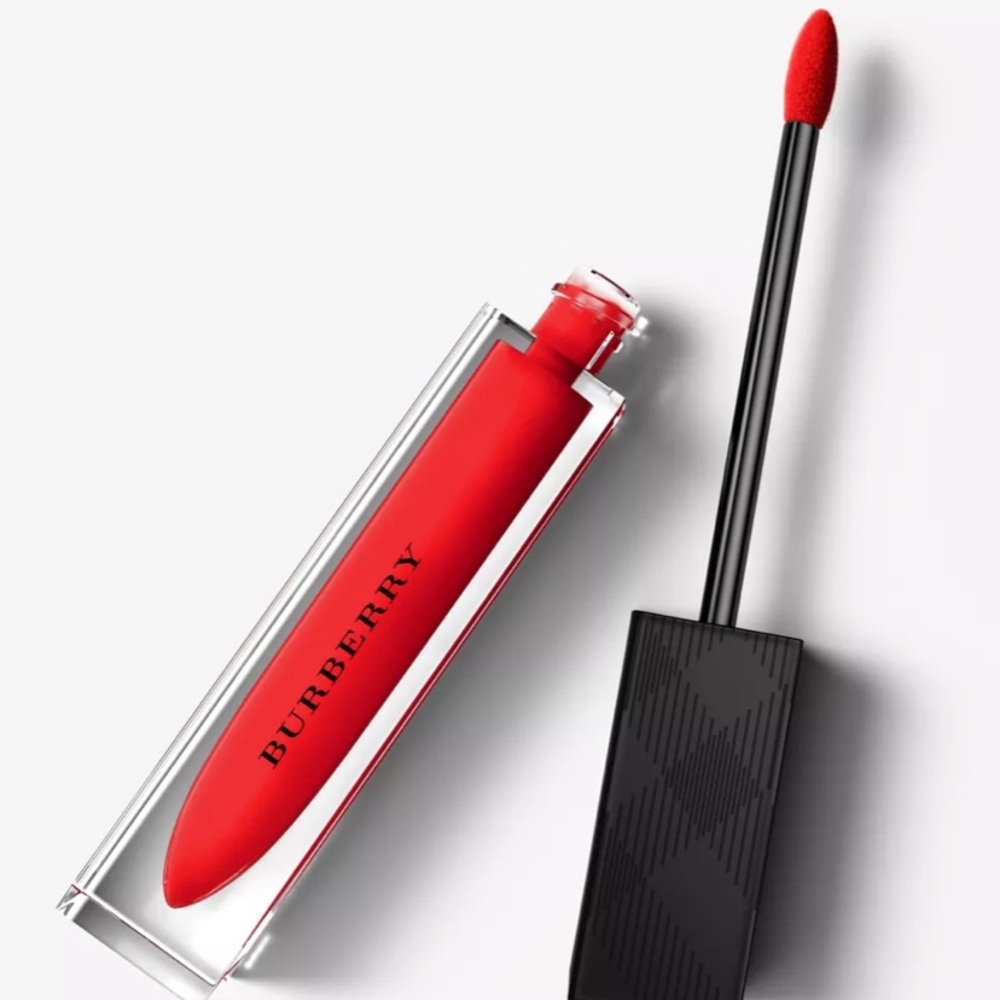 Burberry Kisses Lip Lacquer- Military Red No. 41